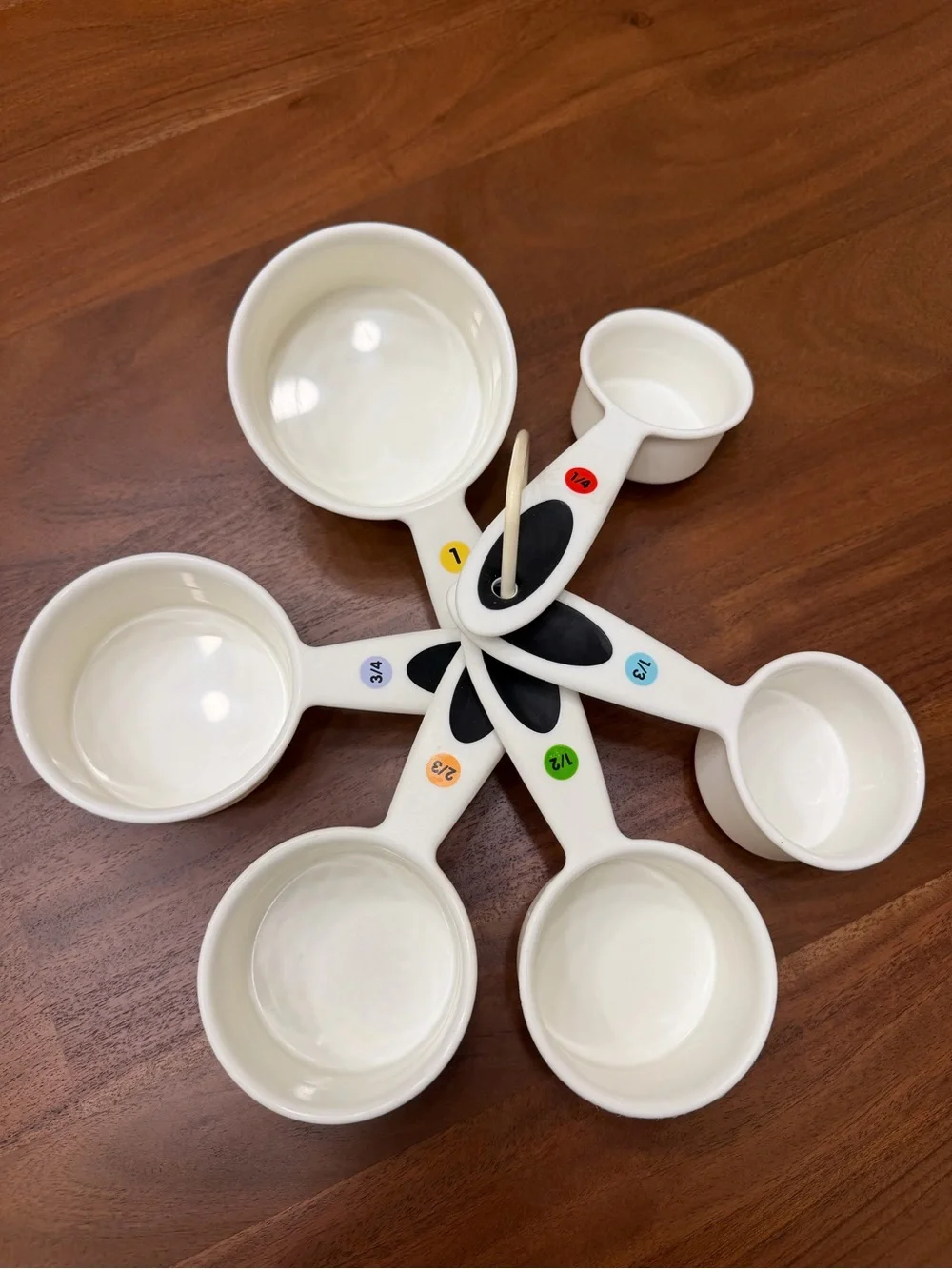 White Nesting Measuring Cups with Colored Size Dots